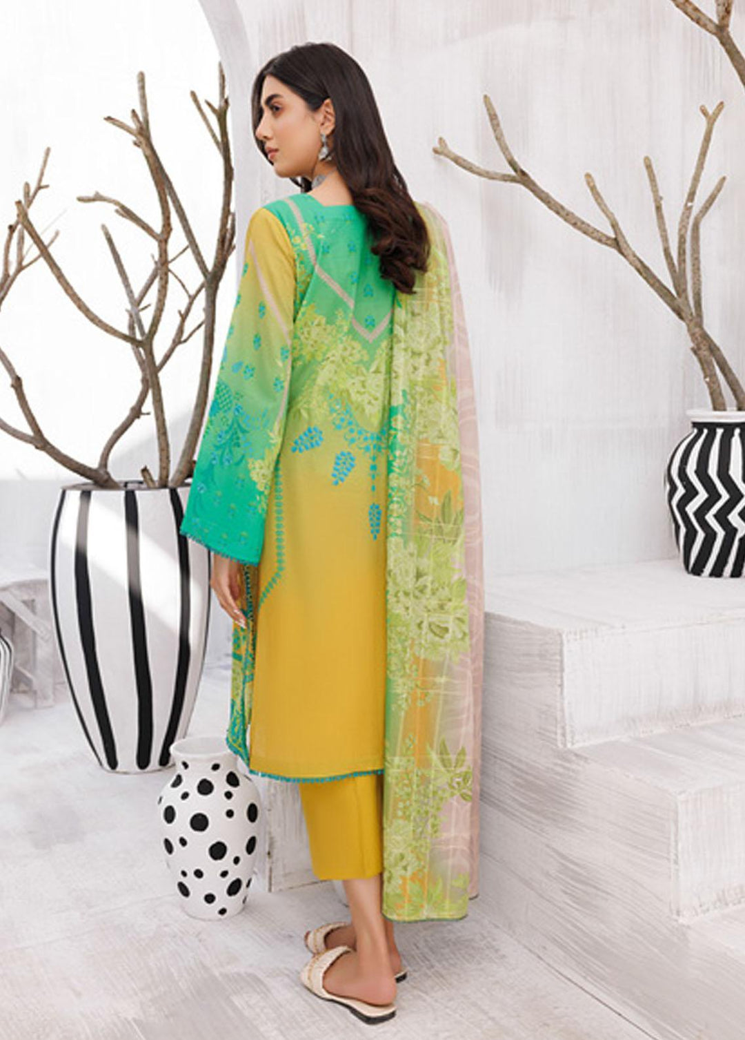 Pehnava By Charizma Embroidered Lawn Suits Unstitched 3 Piece CRZ23P CPN-08 - Summer Collection