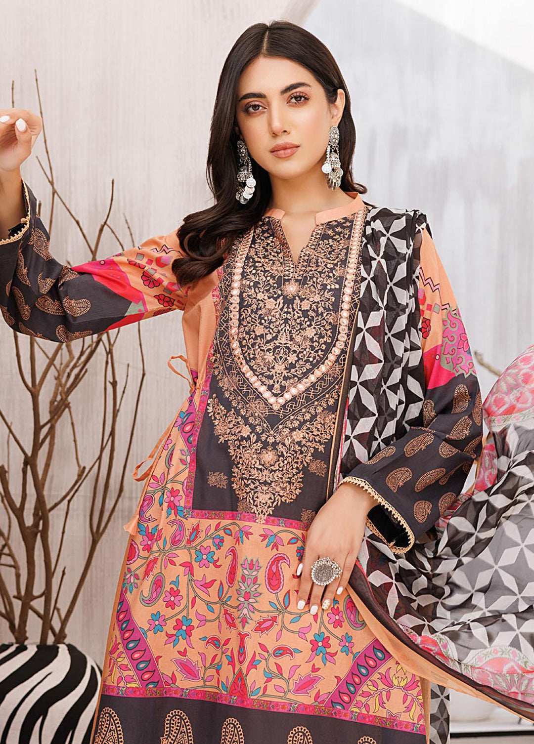 Pehnava By Charizma Embroidered Lawn Suits Unstitched 3 Piece CRZ23P CPN-10 - Summer Collection