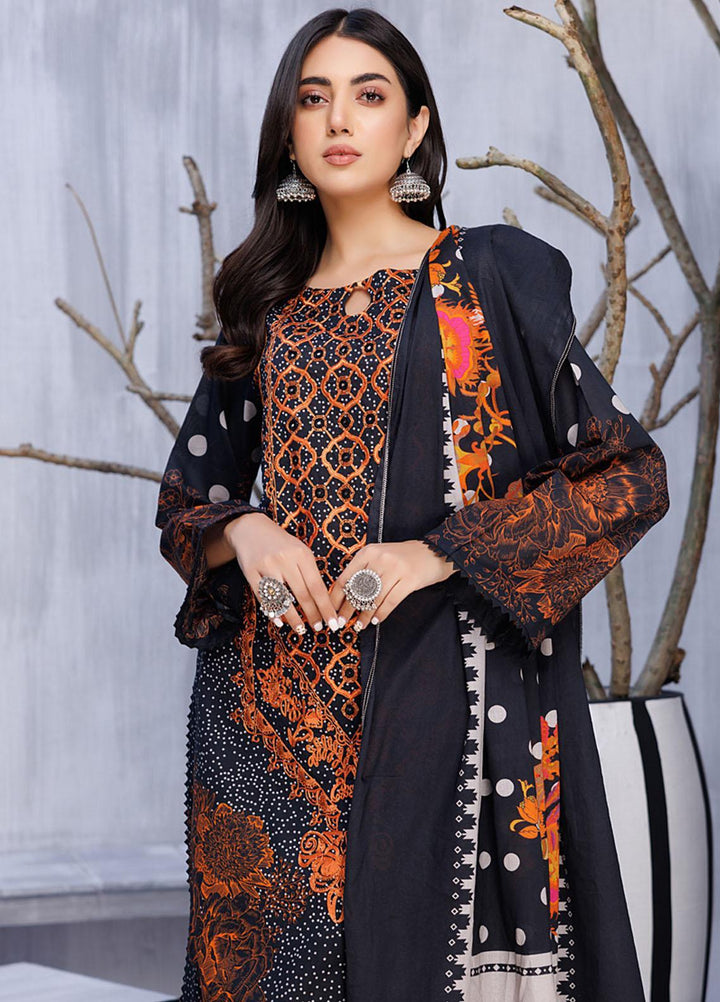 Pehnava By Charizma Embroidered Lawn Suits Unstitched 3 Piece CRZ23P CPN-11 - Summer Collection