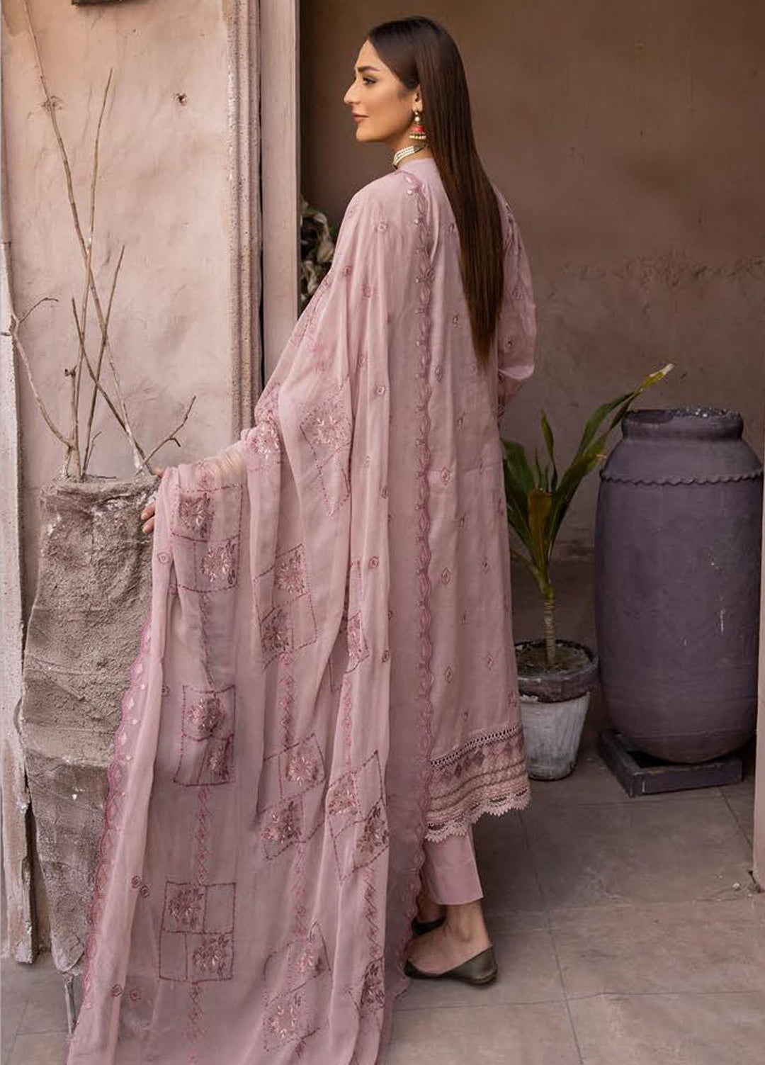Pehnawa By Aalaya Embroidered Lawn Suits Unstitched 3 Piece ALY23P D-04 - Summer Collection