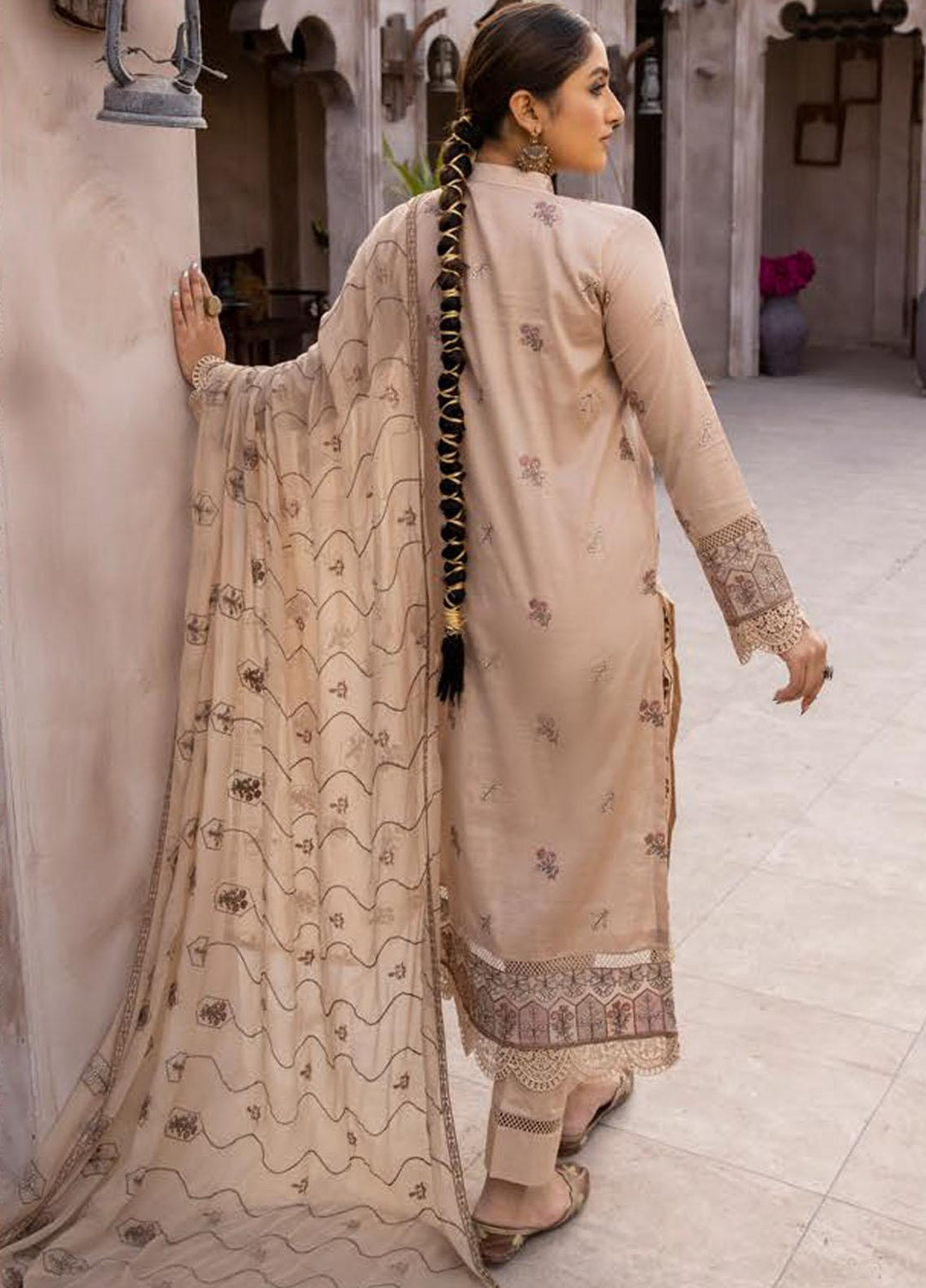 Pehnawa By Aalaya Embroidered Lawn Suits Unstitched 3 Piece ALY23P D-05 - Summer Collection