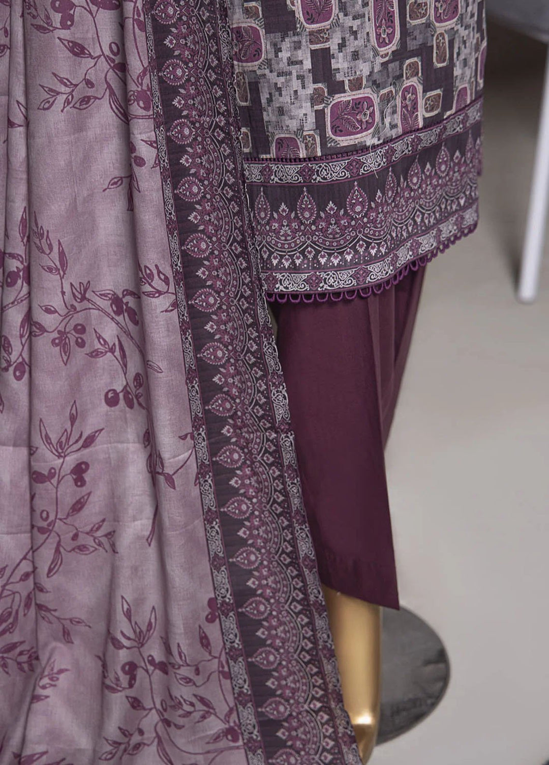 Platinuim Print by HZ Textiles Digital Printed Lawn Suits Unstitched 3 Piece HZ25PDP PPC-401 - Summer Collection