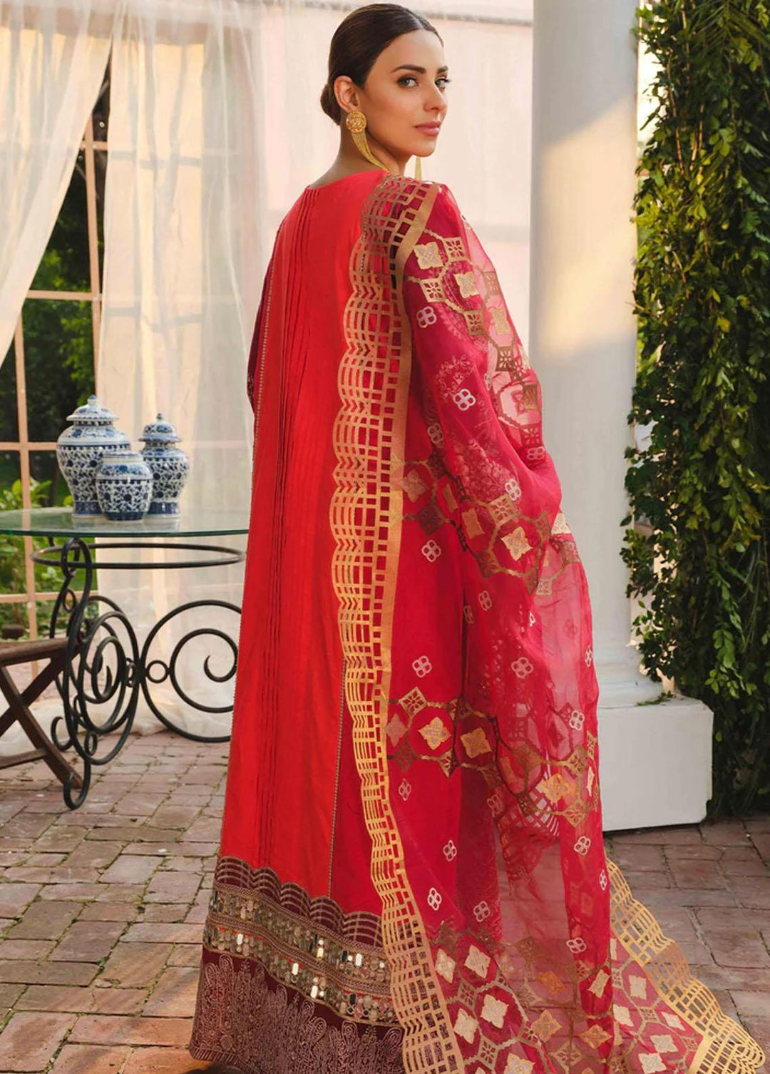 Vanity Fair By Maryum N Maria Embroidered Lawn Suits Unstitched 3 Piece PORCELAIN ROSE - Luxury Collection