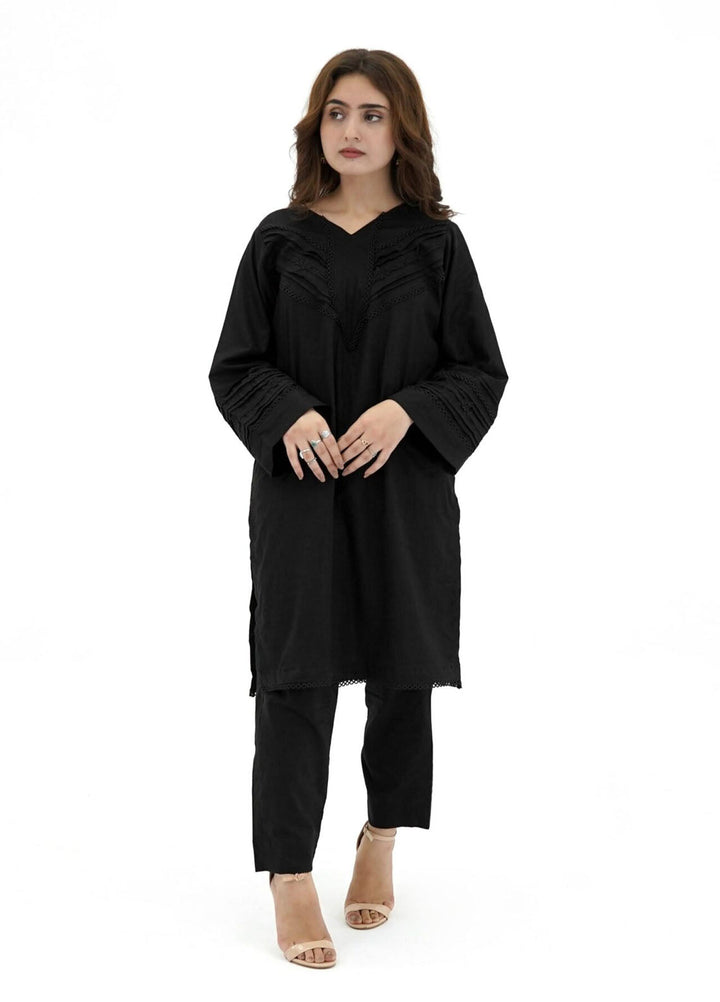 Pret Bee Pret Embroidered Cotton 2 Piece Black