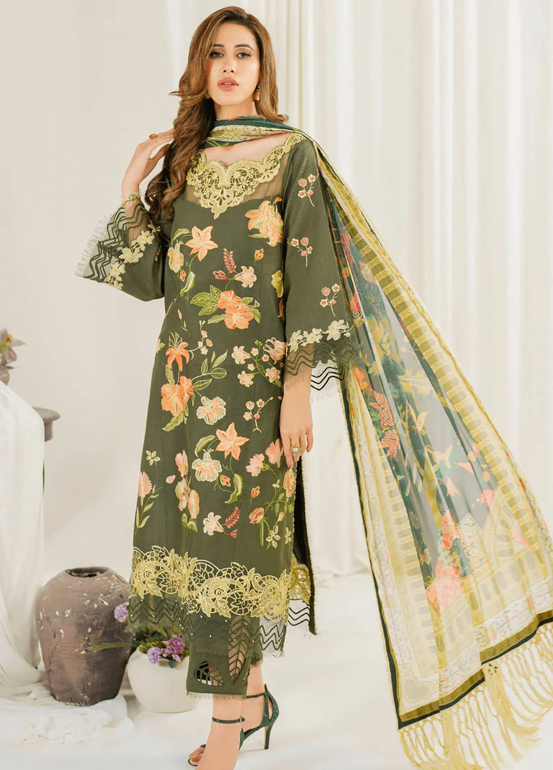 Pretty In Pink By Asifa And Nabeel Embroidered Lawn Suit Unstitched 3 Piece AN24L PP-6 Sweet Pea - Summer Collection