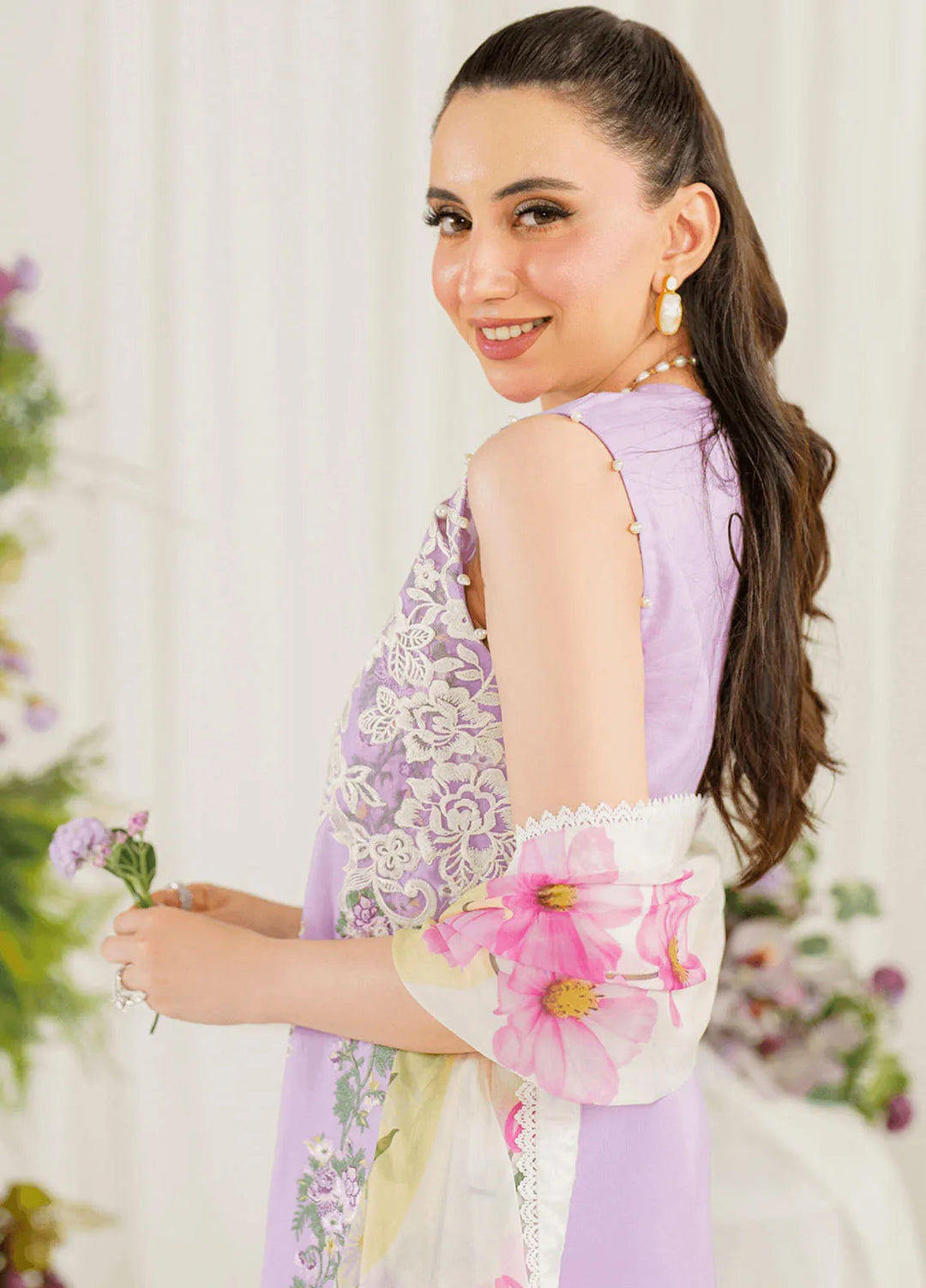 Pretty In Pink By Asifa And Nabeel Embroidered Lawn Suit Unstitched 3 Piece AN24L PP-8 Babys Breath - Summer Collection