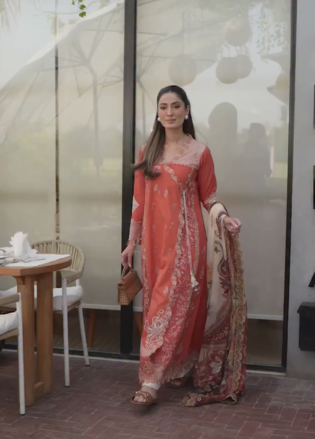 Asifa and Nabeel Unstitched Embroidered Lawn 3 Piece Suit AN26ULE Coral Fusion VSL 26-06 - Eid Collection