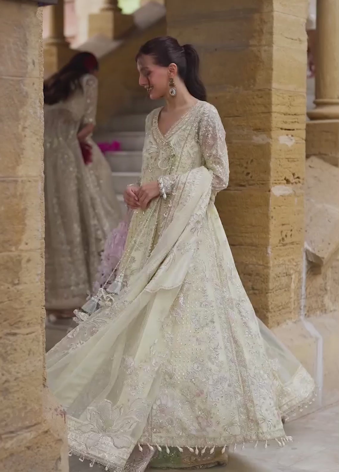 Dastangoi by Afrozeh Unstitched Embroidered Organza 3 Piece Suit AF26UDW Afsaan FW01214 - Wedding Collection
