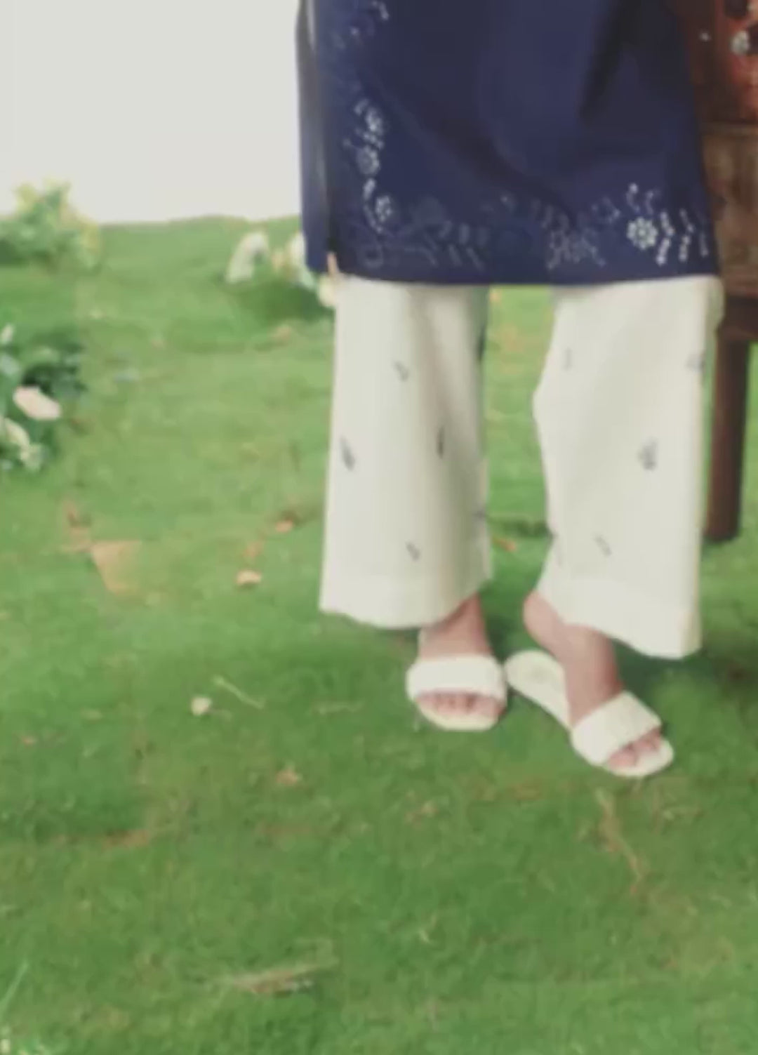 Luna by Manahil Lakhani RTW Embroidered Lawn 2 Piece Suit ML26ULL TWILIGHT - Summer Collection