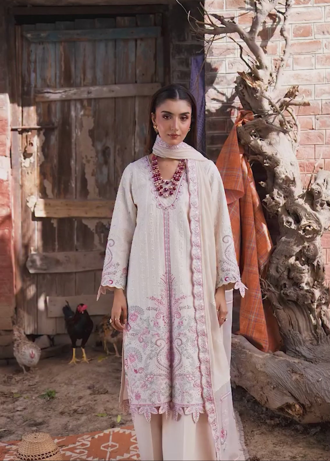 Aura of Flora by Zarizaa Unstitched Embroidered Luxury Lawn 3 Pcs Suit ZZ26UAFL ZA10-3ULE04W-2602 LOTUS - Summer