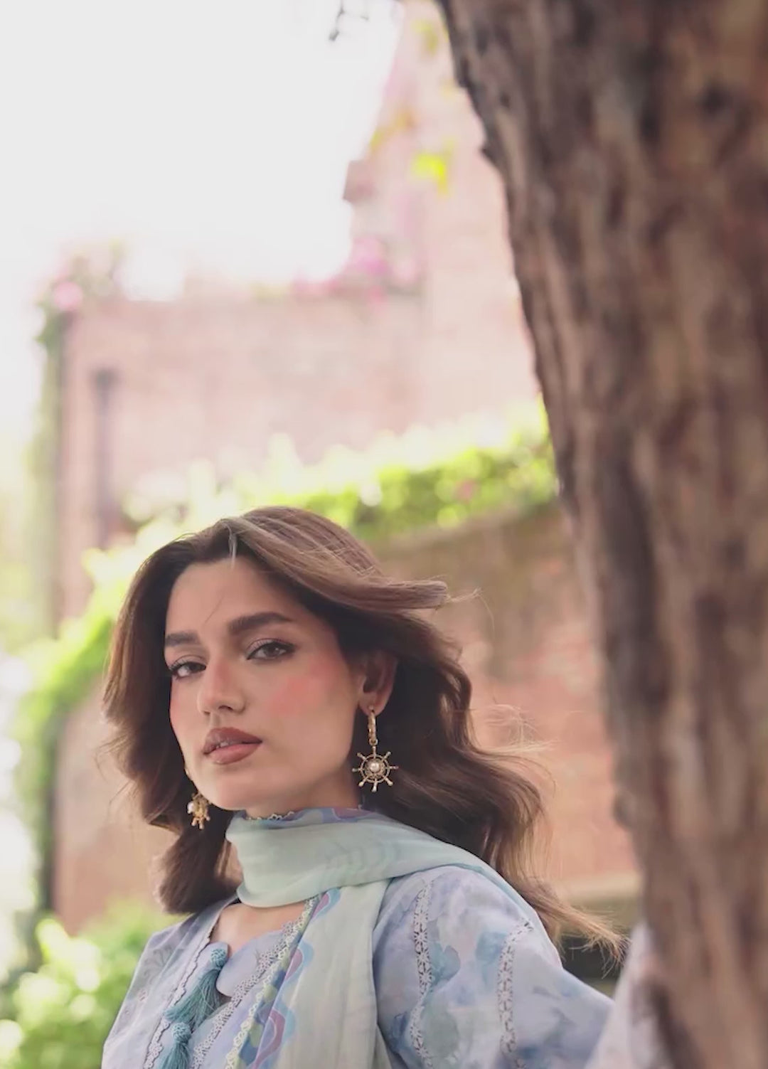 Odyssey by Florent Unstitched Embroidered Lawn 3 Piece Suit FL26UOL FZ-4B - Eid Collection