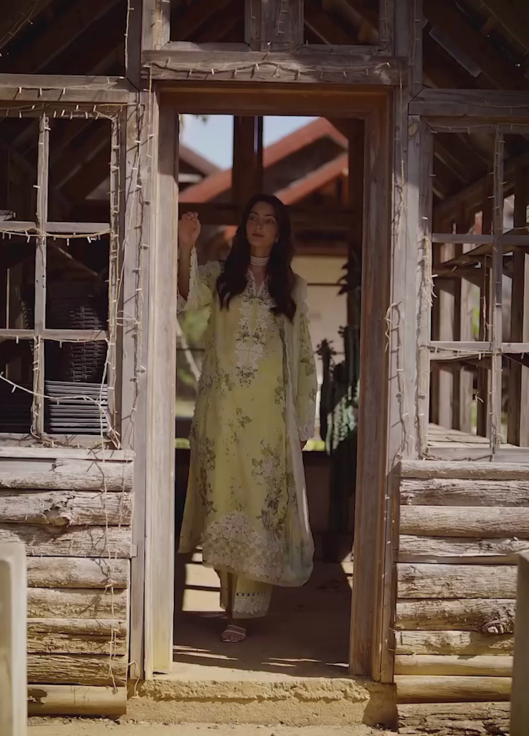 Signature by Elaf Premium Unstitched Embroidered Lawn 3 Piece Suit EL26USP ESA 7A IVORY SEASON - Summer Collection