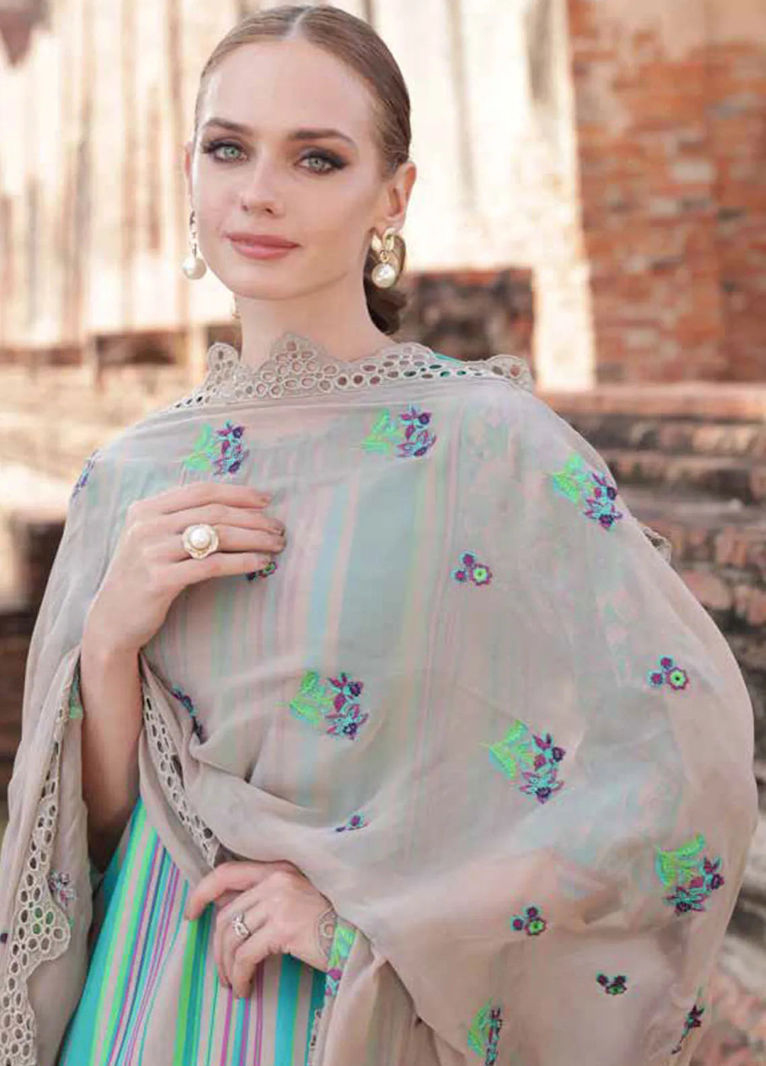 Print Melody by Charizma Embroidered Lawn Suit Unstitched 3 Piece CR25PM PM5- 06 - Summer Collection