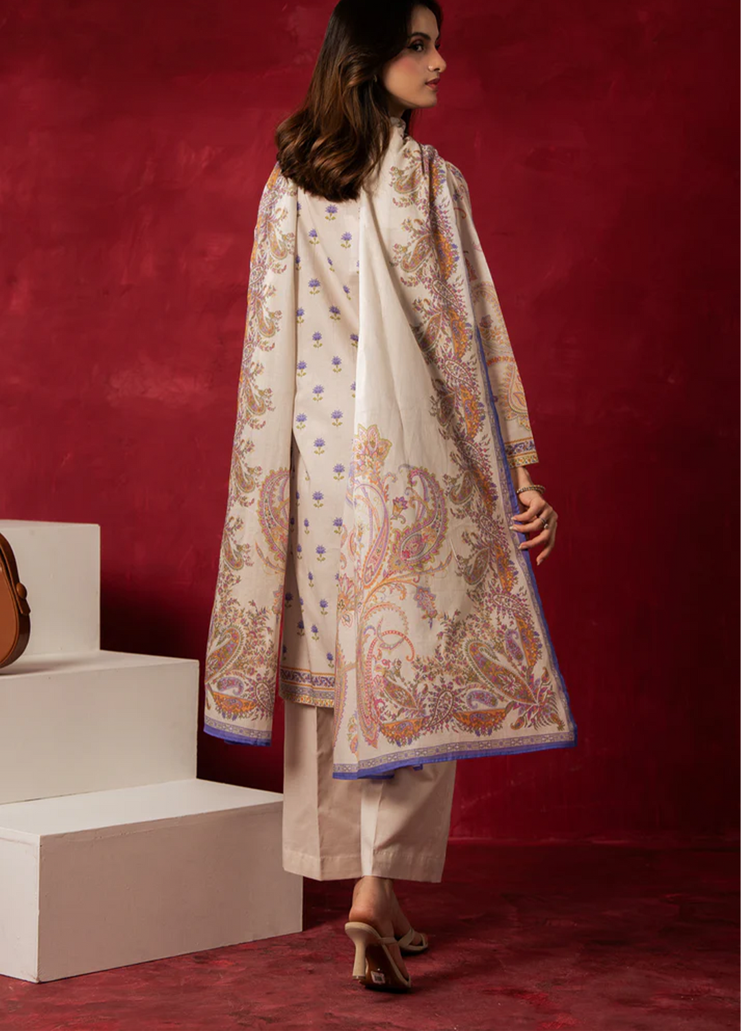 Zoe by Zeen Unstitched Printed Lawn 3 Piece Suit ZN26UZL WFM36600 - Casual Collection