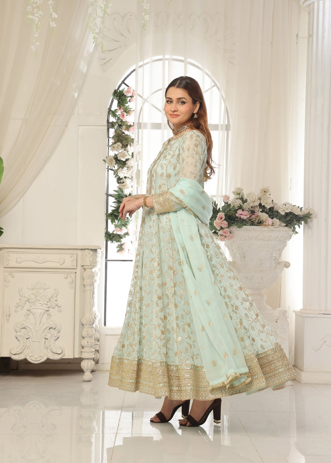 Zardozi Dreams by Abaan Zohan RTW Embroidered chiffon 3 Piece Suit Zar-e-Firdaus Mint Green - Festive Collection