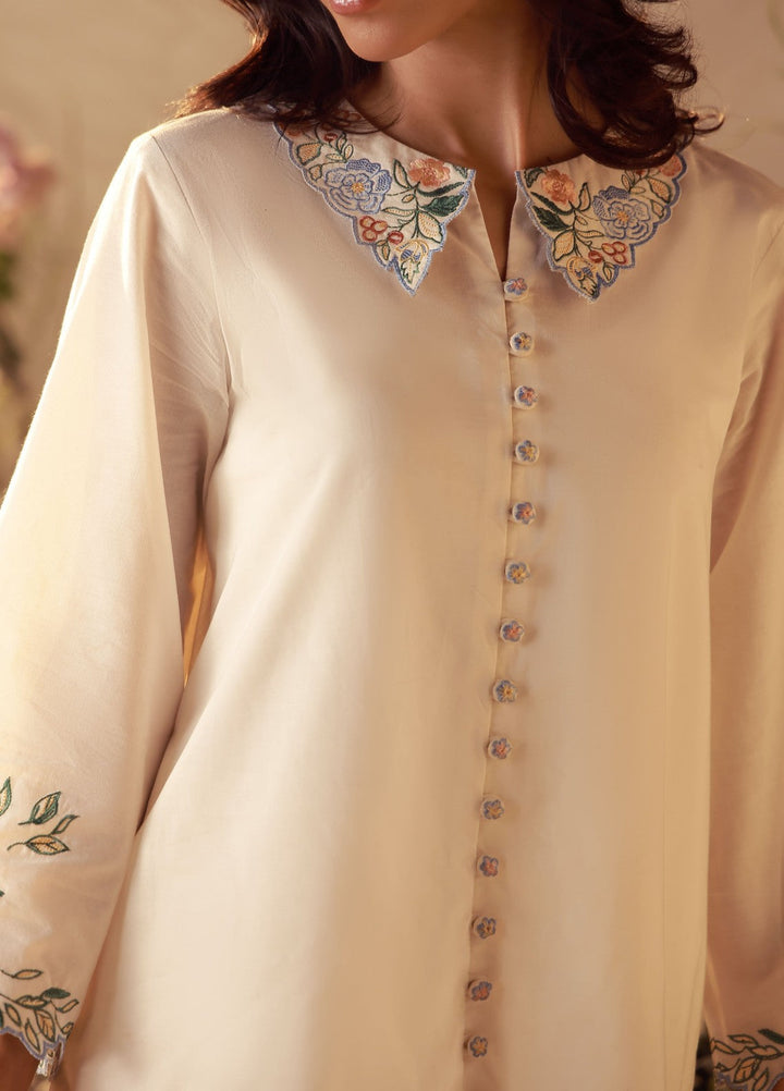 Sahar Women Embroidered Cambric 2 Piece Suit Daisy - Casual Collection