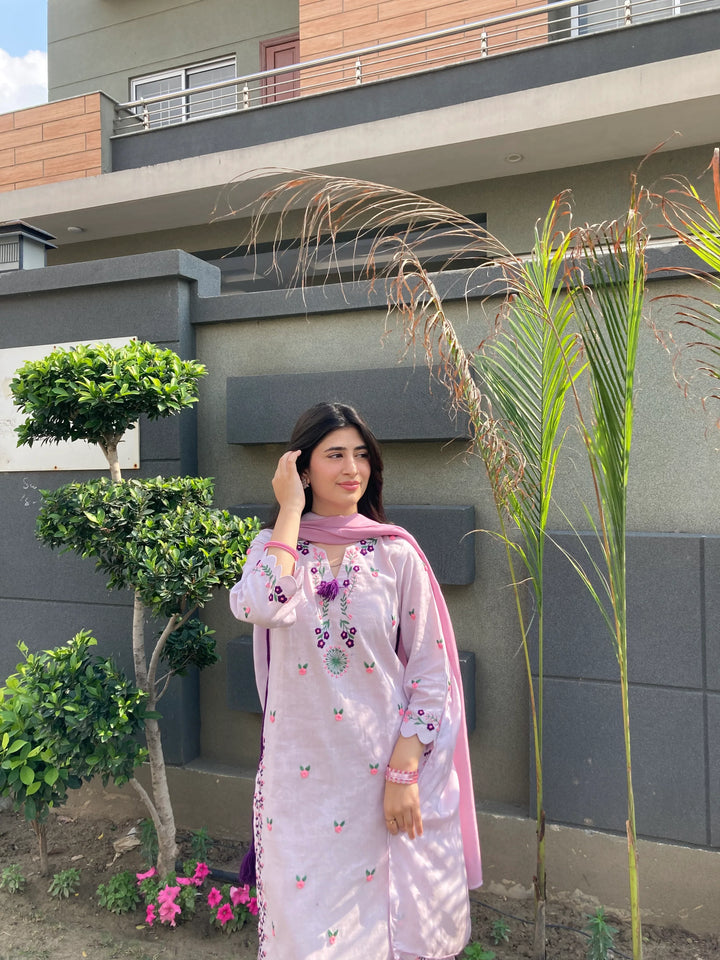 Syah Women RTW Embroidered Linen 3 Piece Suit Abeer Casual Collection