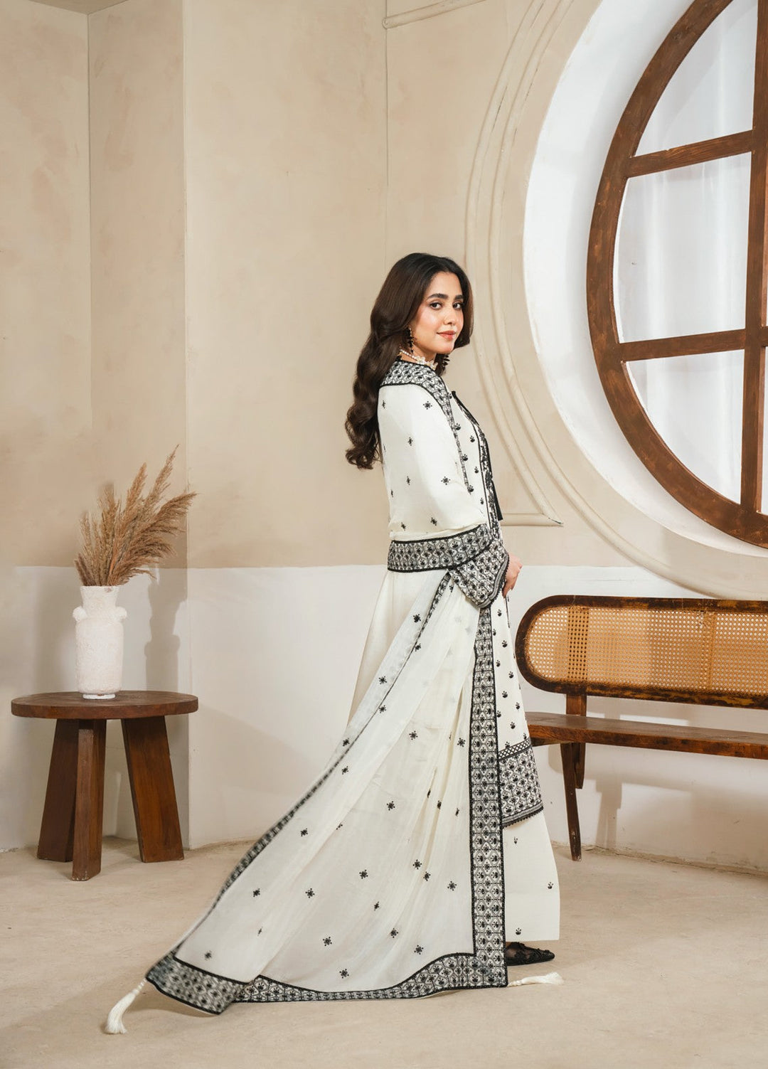 Pashmire Women RTW Embroidered Raw Silk 3 Piece Suit Khwaab - Casual Collection