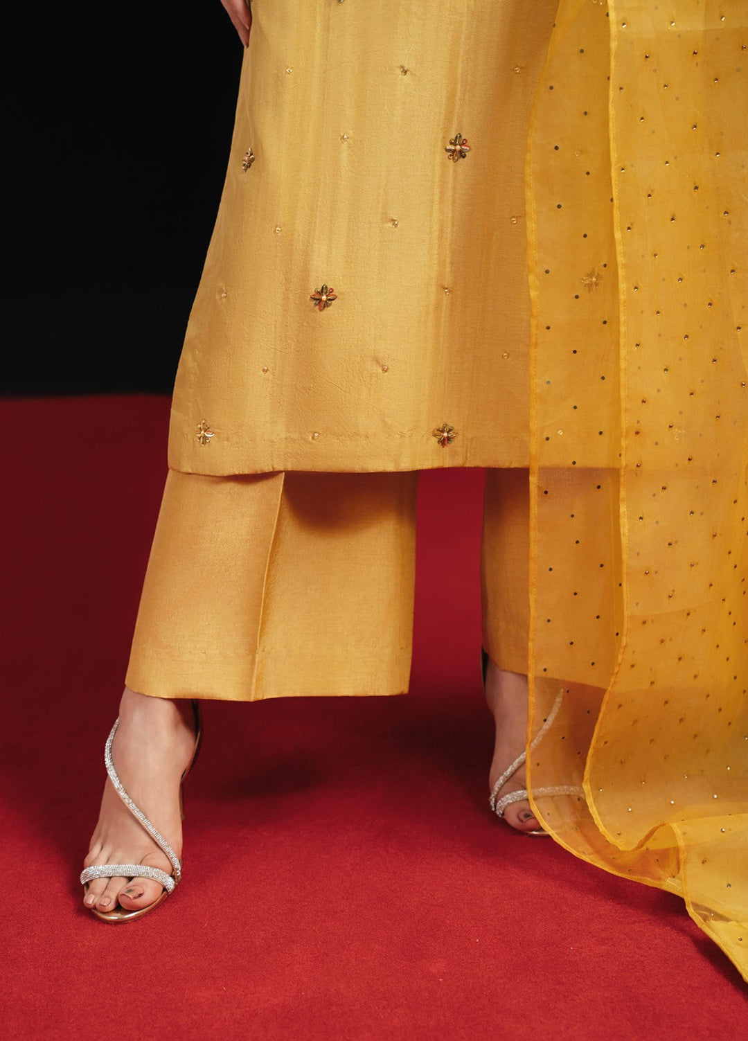 Jahanara by Pashmire Women RTW Embroidered Silk 3 Piece Suit Tabeer Wedding Collection