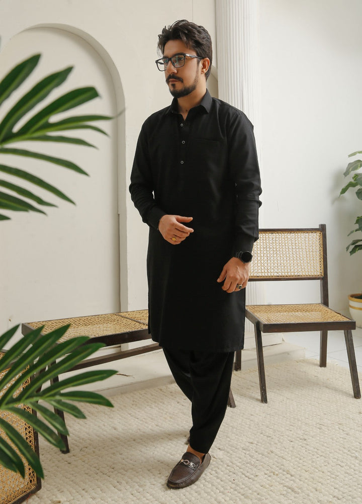 Modern Edge Republic Mens RTW Solids Wash N Wear 2 Piece Suit Jet Black Festive Collection