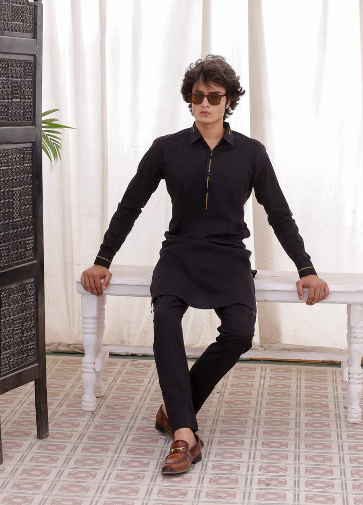 Modern Edge Republic Mens RTW Solids Wash N Wear 2 Piece Suit Black ER 793 Festive Collection