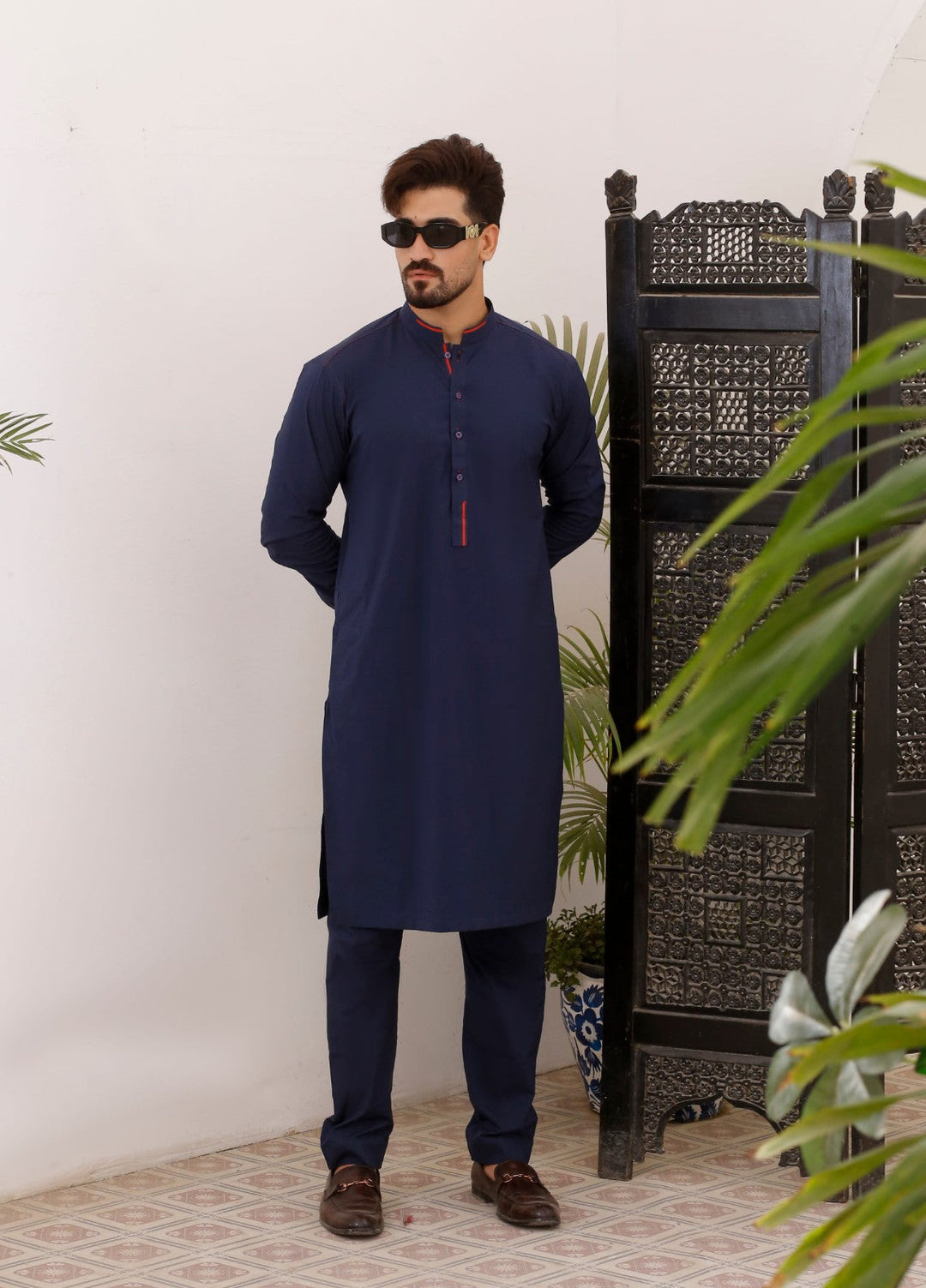 Modern Edge Republic Mens RTW Solids Wash N Wear 2 Piece Suit Navy Blue ER 792 Festive Collection