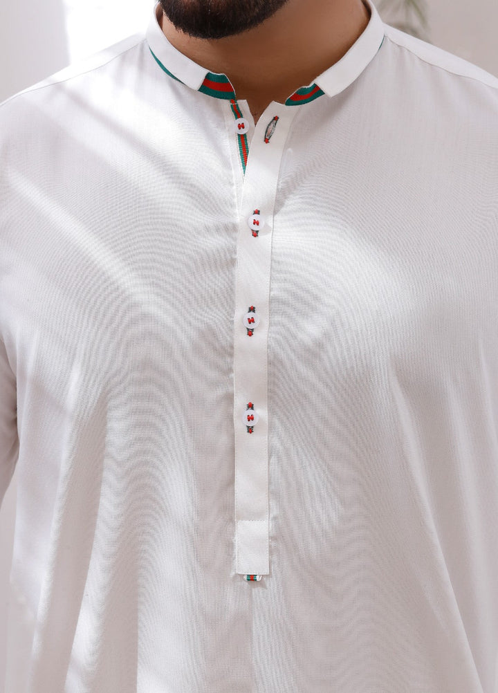 Modern Edge Republic Mens RTW Solids Wash N Wear 2 Piece Suit White ER 790 Festive Collection