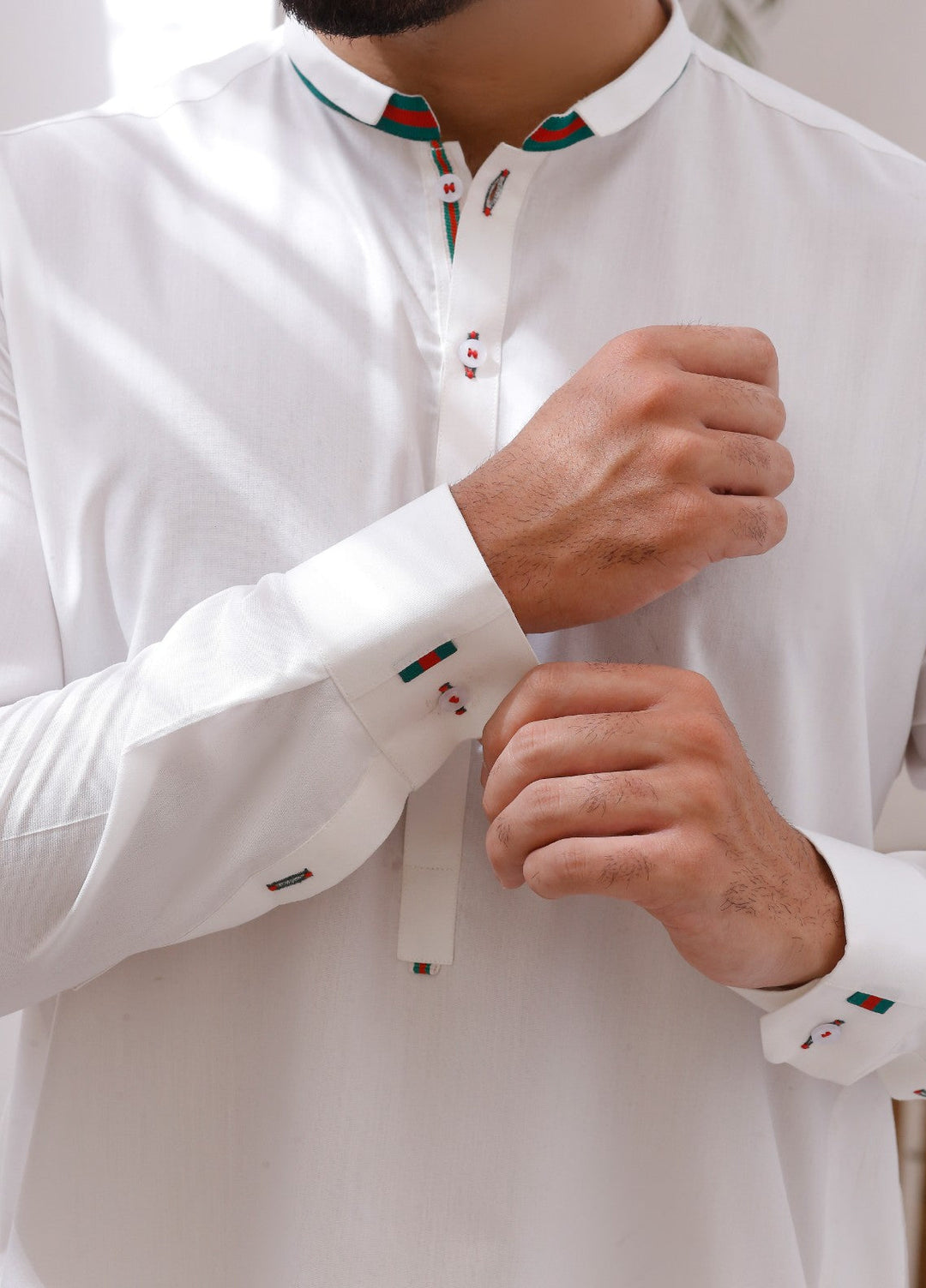 Modern Edge Republic Mens RTW Solids Wash N Wear 2 Piece Suit White ER 790 Festive Collection