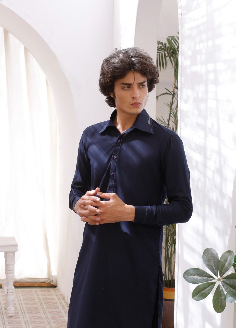 Modern Edge Republic Mens RTW Solids Wash N Wear 2 Piece Suit Navy Blue ER 795 Festive Collection