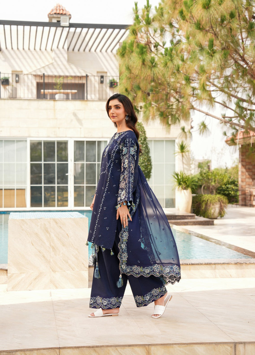 Mehrang by Pashmire RTW Embroidered Lawn Cotton 3 Piece Suit Mehzaan Casual Collection