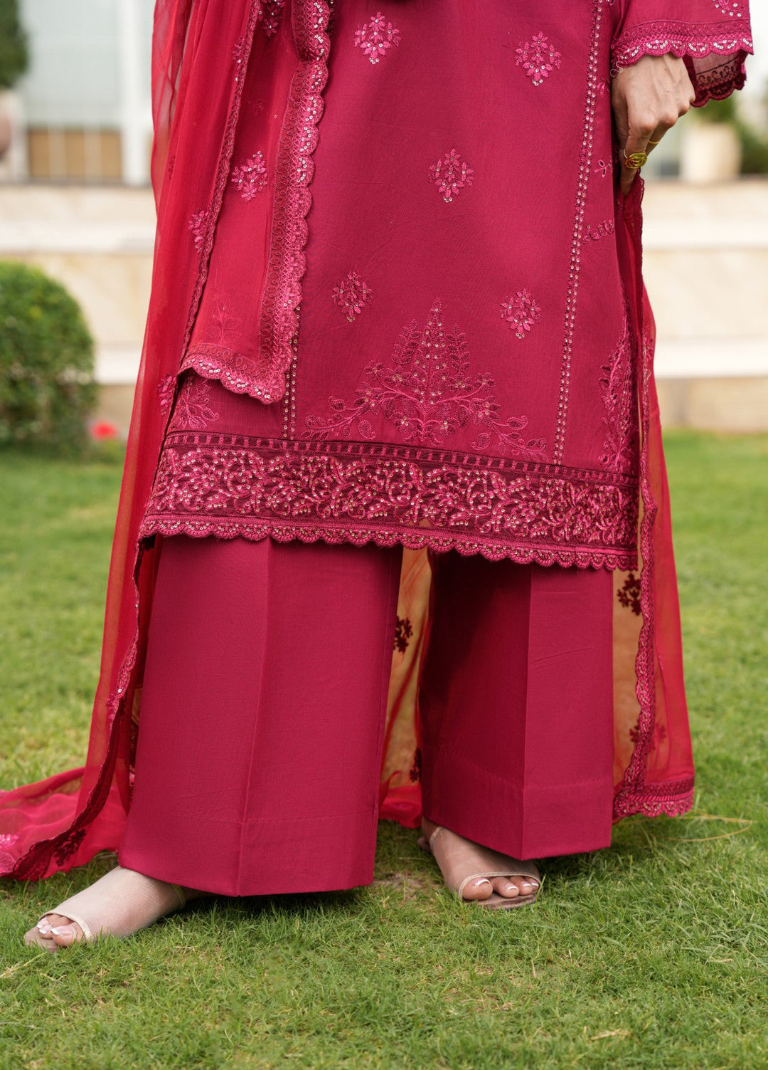 Mehrang by Pashmire RTW Embroidered Lawn Cotton 3 Piece Suit Shazmeen Casual Collection