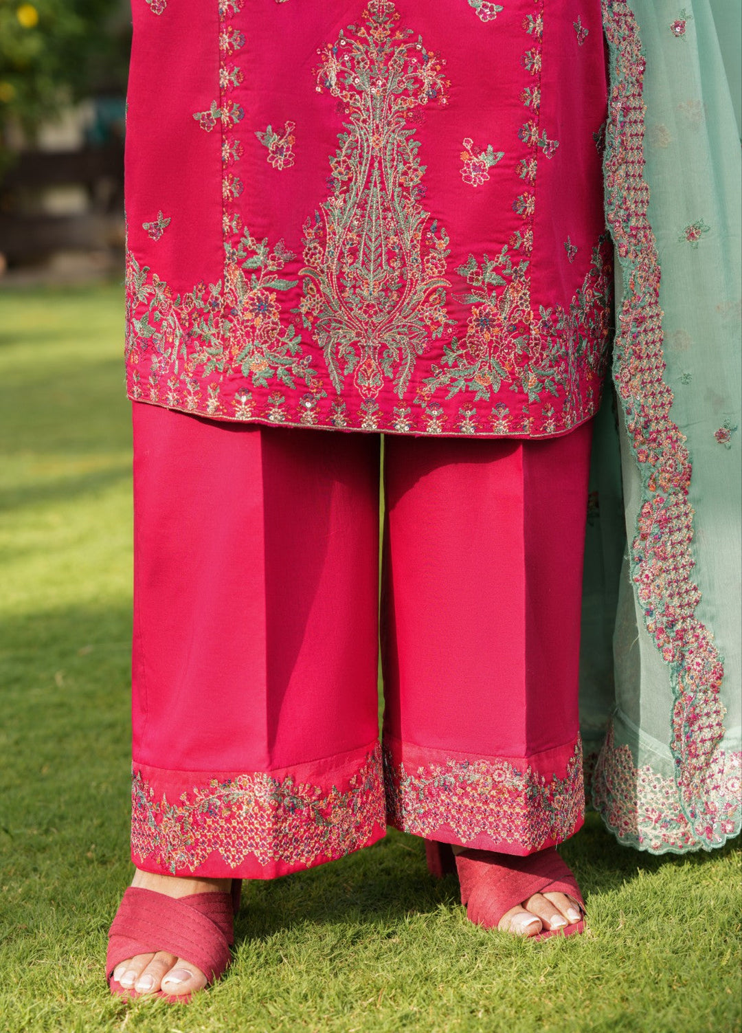 Mehrang by Pashmire RTW Embroidered Lawn Cotton 3 Piece Suit Zarmeen Casual Collection