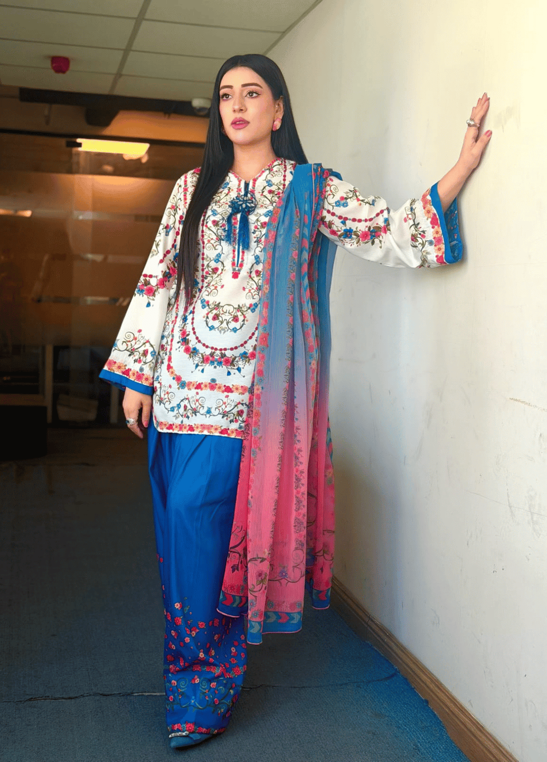 Syra's Atelier RTW Printed Lawn 3 Piece Suit Jahan Ara Blue Casual Collection