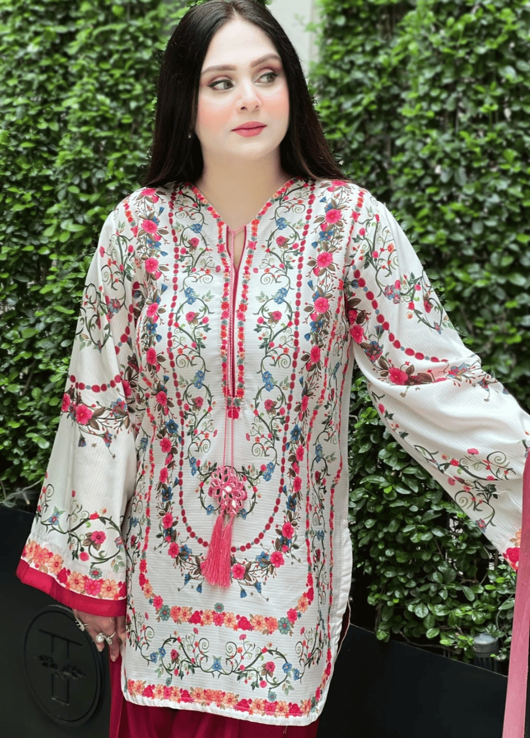 Syra's Atelier RTW Printed Lawn 3 Piece Suit Jahan Ara Pink Casual Collection