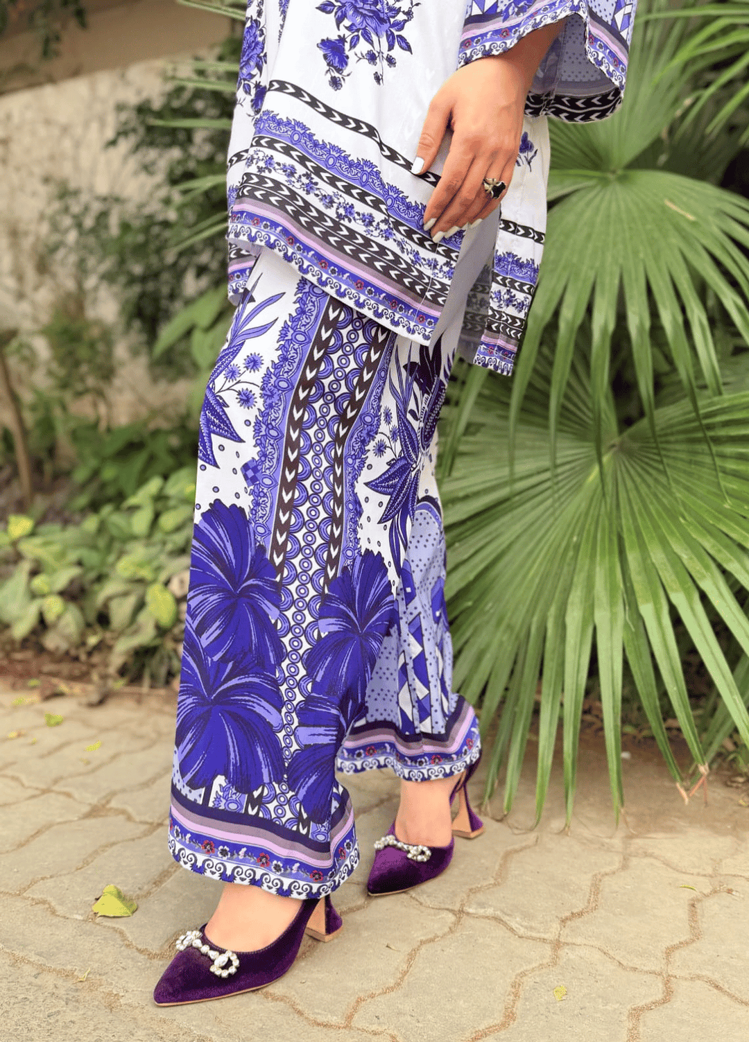 Syra's Atelier RTW Printed Swiss Lawn 2 Piece Suit Vania Casual Collection