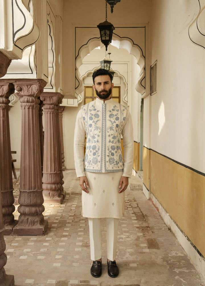 Dildaar by Hamna Ehtasham Mens RTW Embroidered Korean Silk 3 Piece Suit Almas Festive Collection