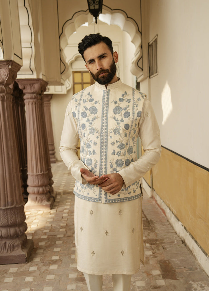 Dildaar by Hamna Ehtasham Mens RTW Embroidered Korean Silk 3 Piece Suit Almas Festive Collection