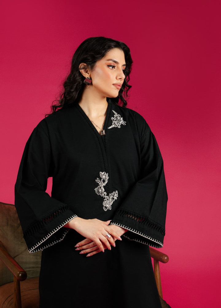 Sahar Women RTW Embroidered Cotton 2 Piece Suit Noir Casual Collection