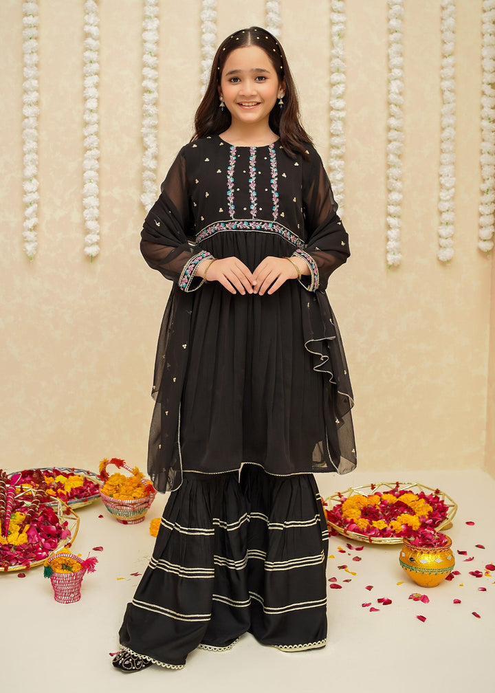 Gulzar by Modest Pret Chiffon 3 Piece Suit 8905 Black