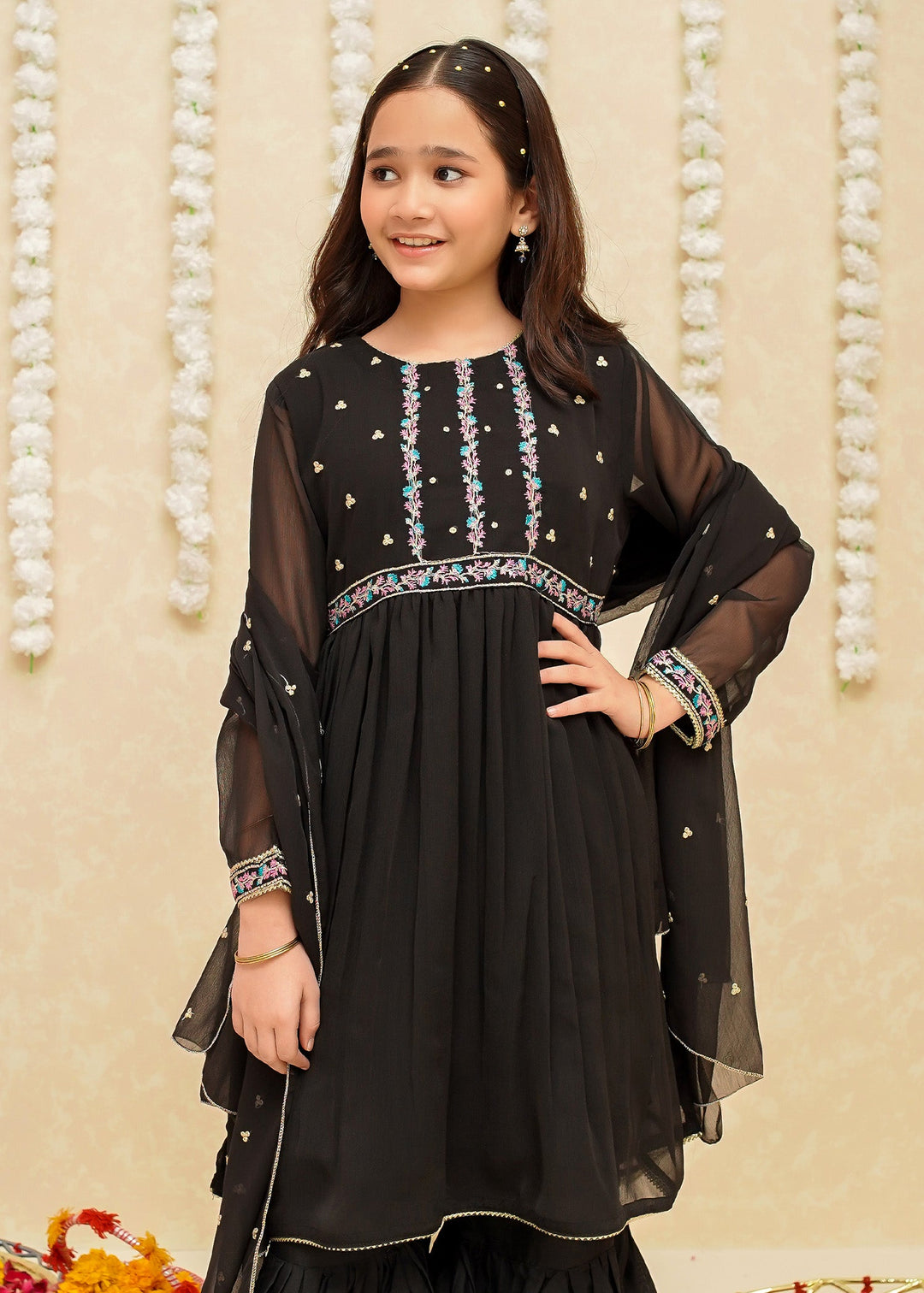 Gulzar by Modest Pret Chiffon 3 Piece Suit 8905 Black