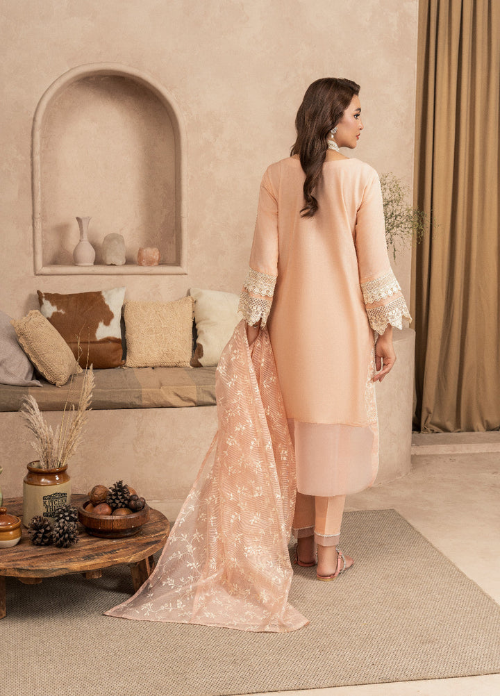 Haniya Mahnoor Pret Embroidered Lawn 3 Piece Suit Blush