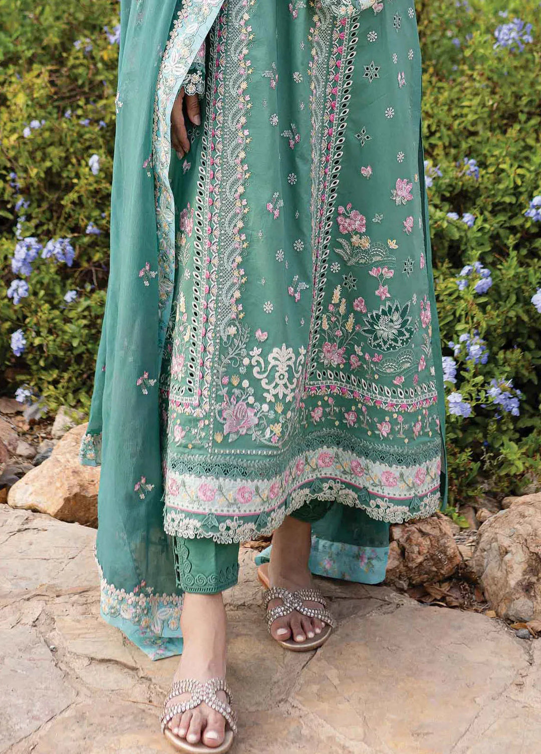 Q Line by Qalamkar Embroidered Lawn Suits Unstitched 3 Piece QLM25QL QM-06 Omi - Summer Collection