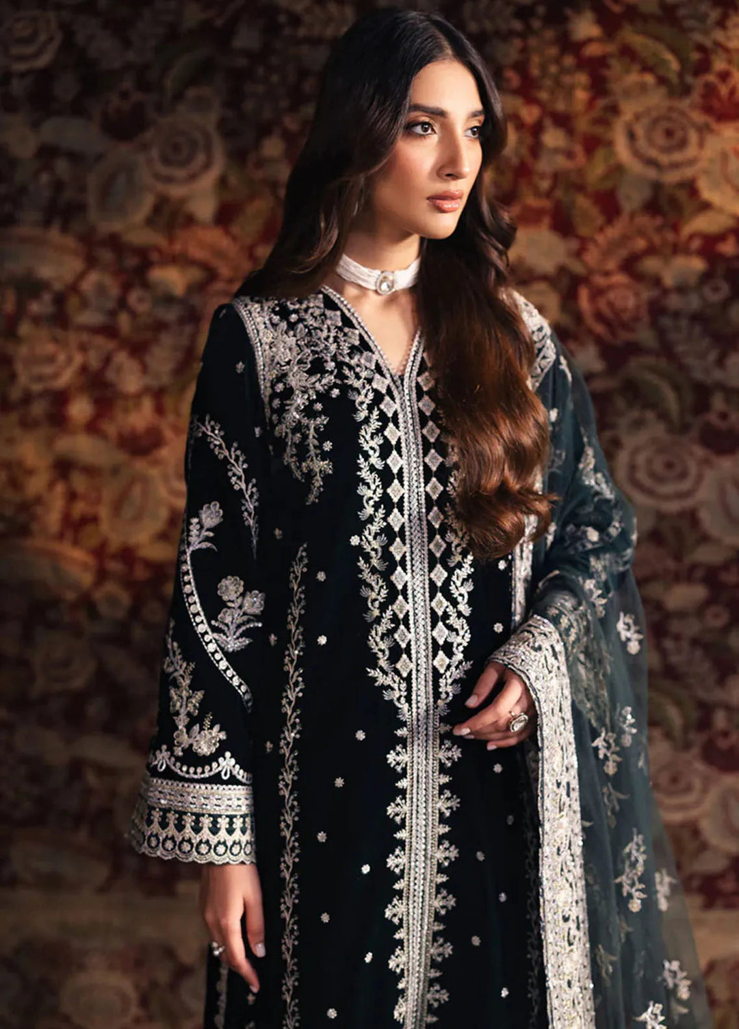 Qalamkar Embroidered Velvet Suits Unstitched 3 Piece BK-03 Samira - Luxury Collection