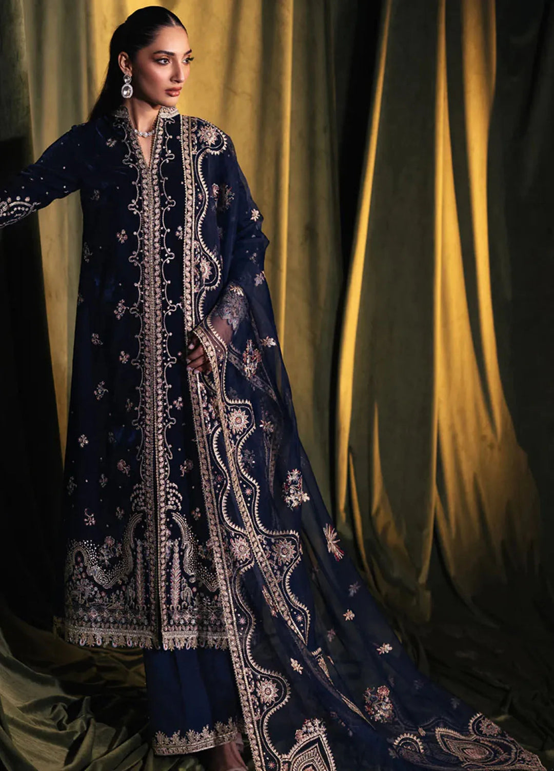 Qalamkar Embroidered Velvet Suits Unstitched 3 Piece BK-05 Dalia - Luxury Collection
