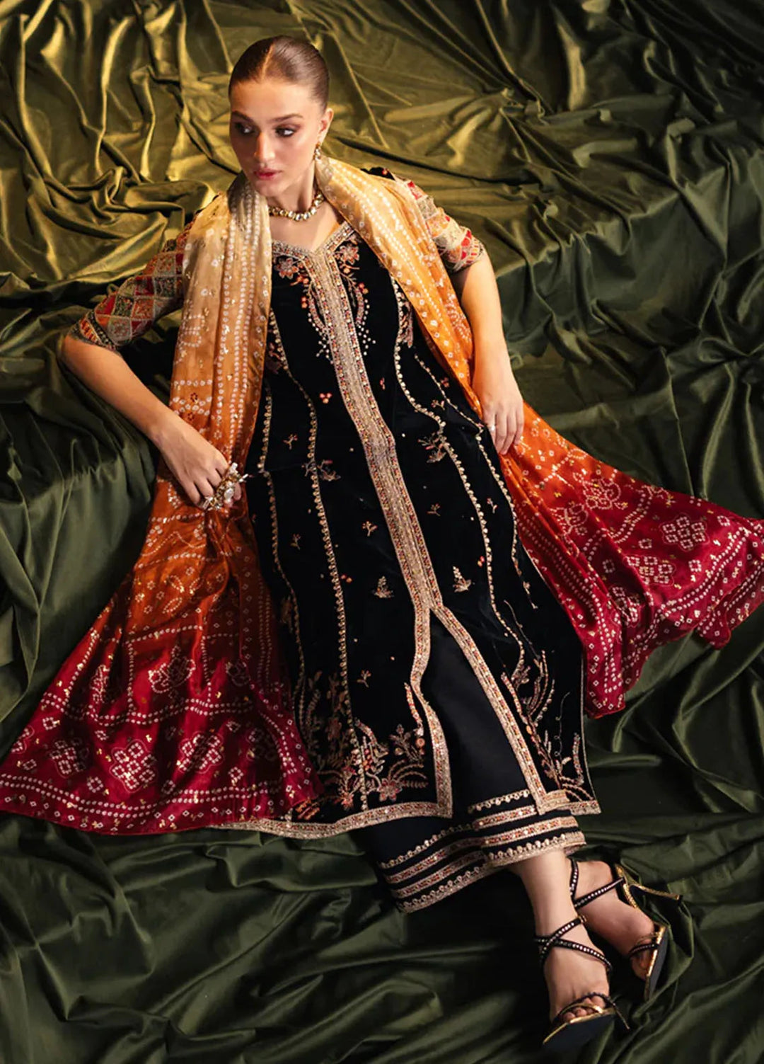 Qalamkar Embroidered Velvet Suits Unstitched 3 Piece BK-06 Zola - Luxury Collection