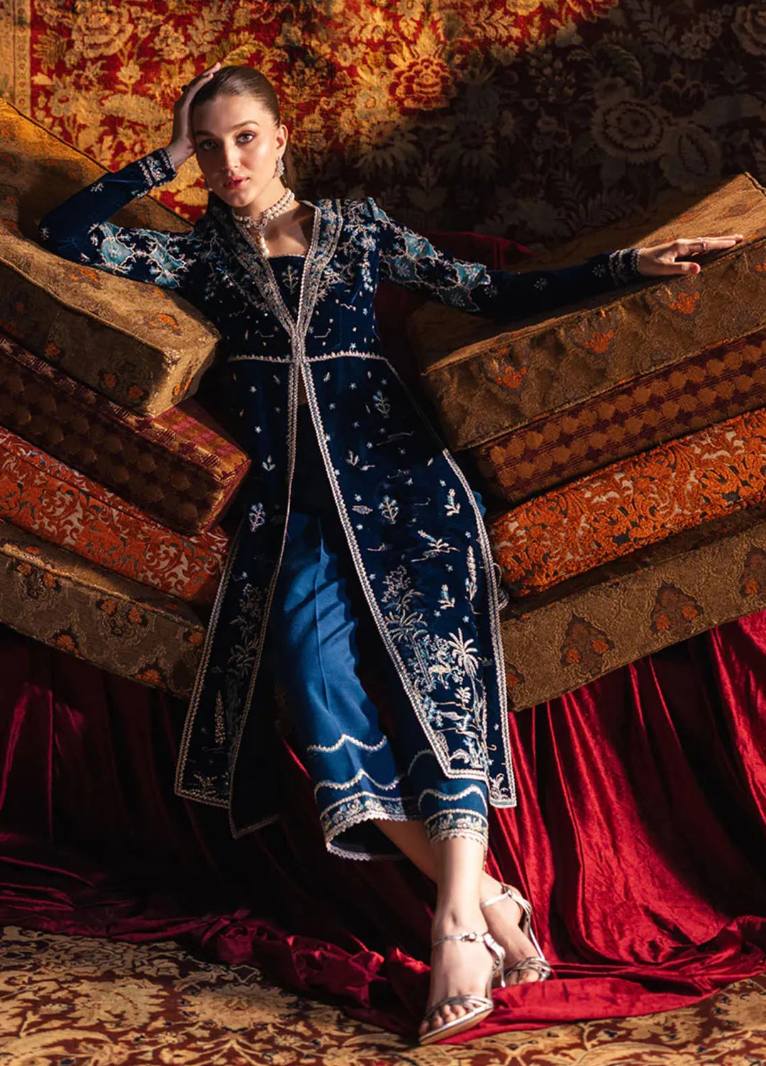 Qalamkar Embroidered Velvet Suits Unstitched 3 Piece BK-07 Liyana - Luxury Collection
