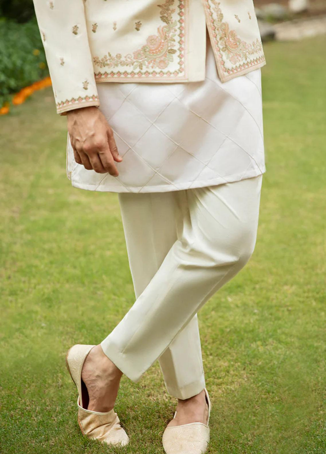 Qalamkar  Festive Kurta Pajama for Men -  QL22MW MW-04