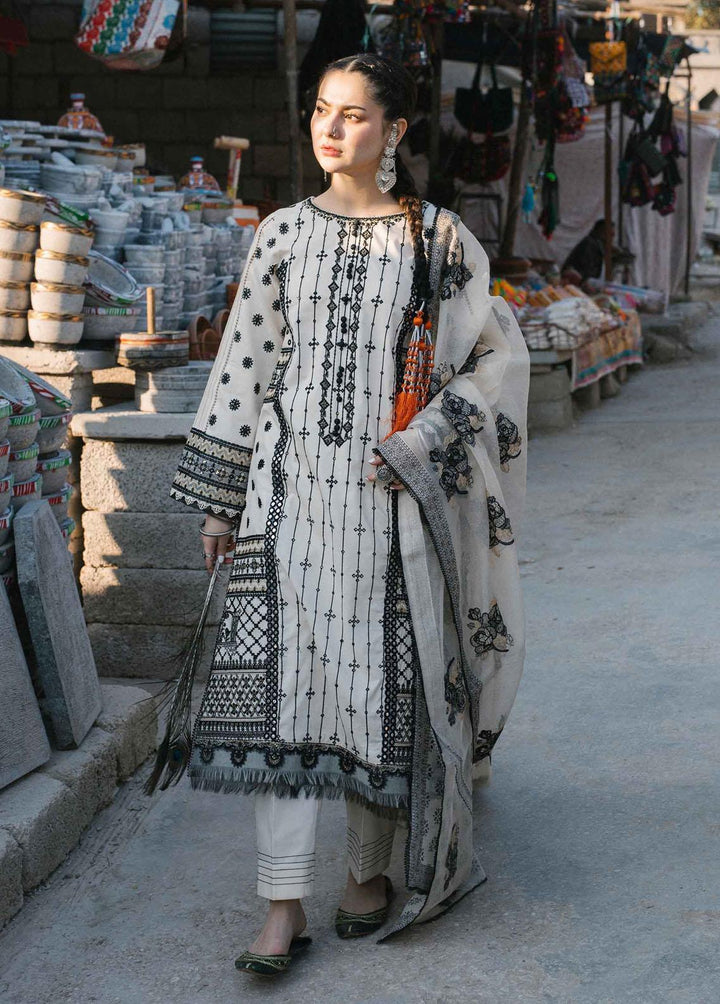 Marahil By Qalamkar Embroidered Lawn Suits Unstitched 3 Piece QLM22M SS-05 Aabroo - Luxury Collection