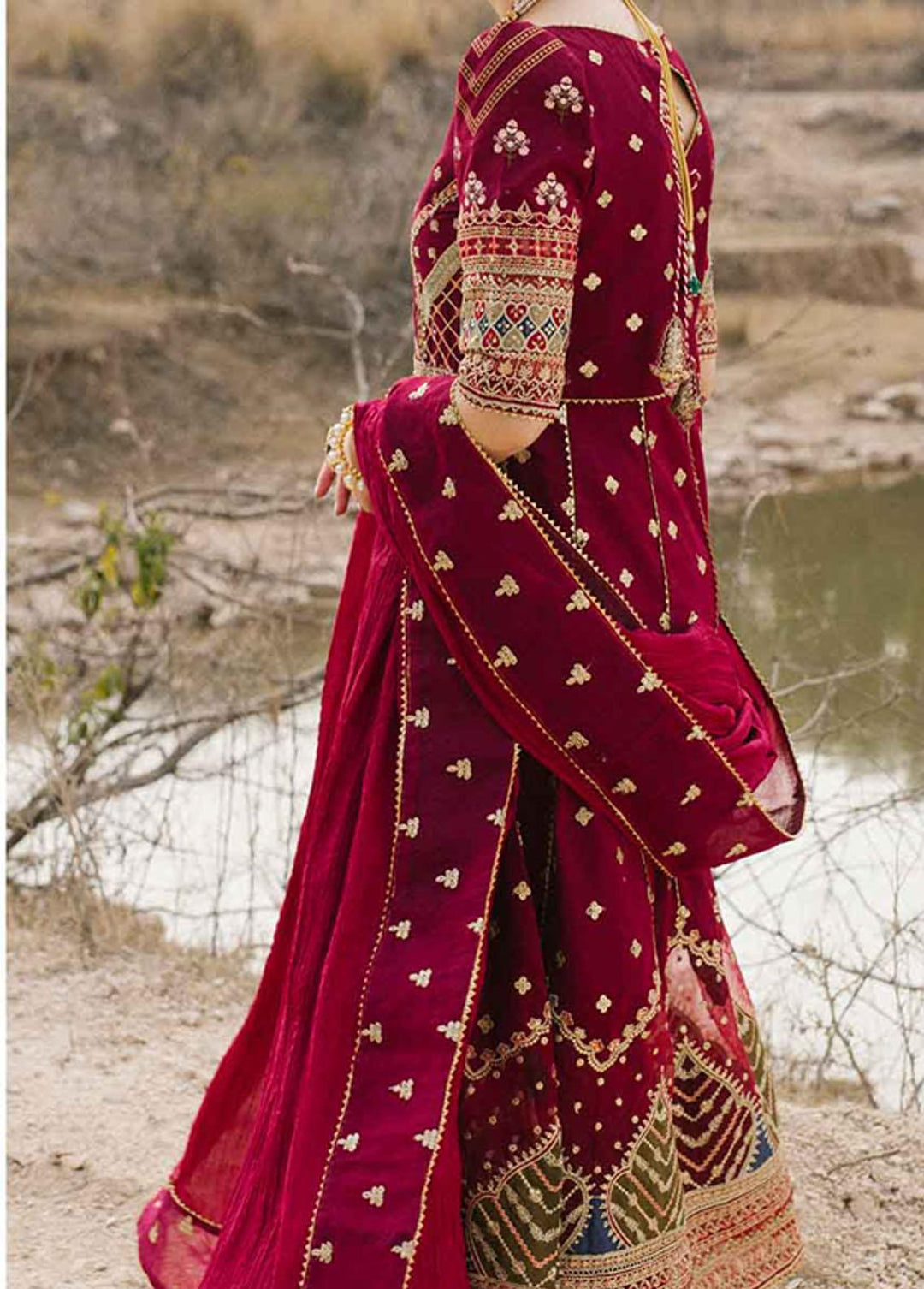 Marahil By Qalamkar Embroidered Lawn Suits Unstitched 3 Piece QLM22M SS-07 Leila - Luxury Collection