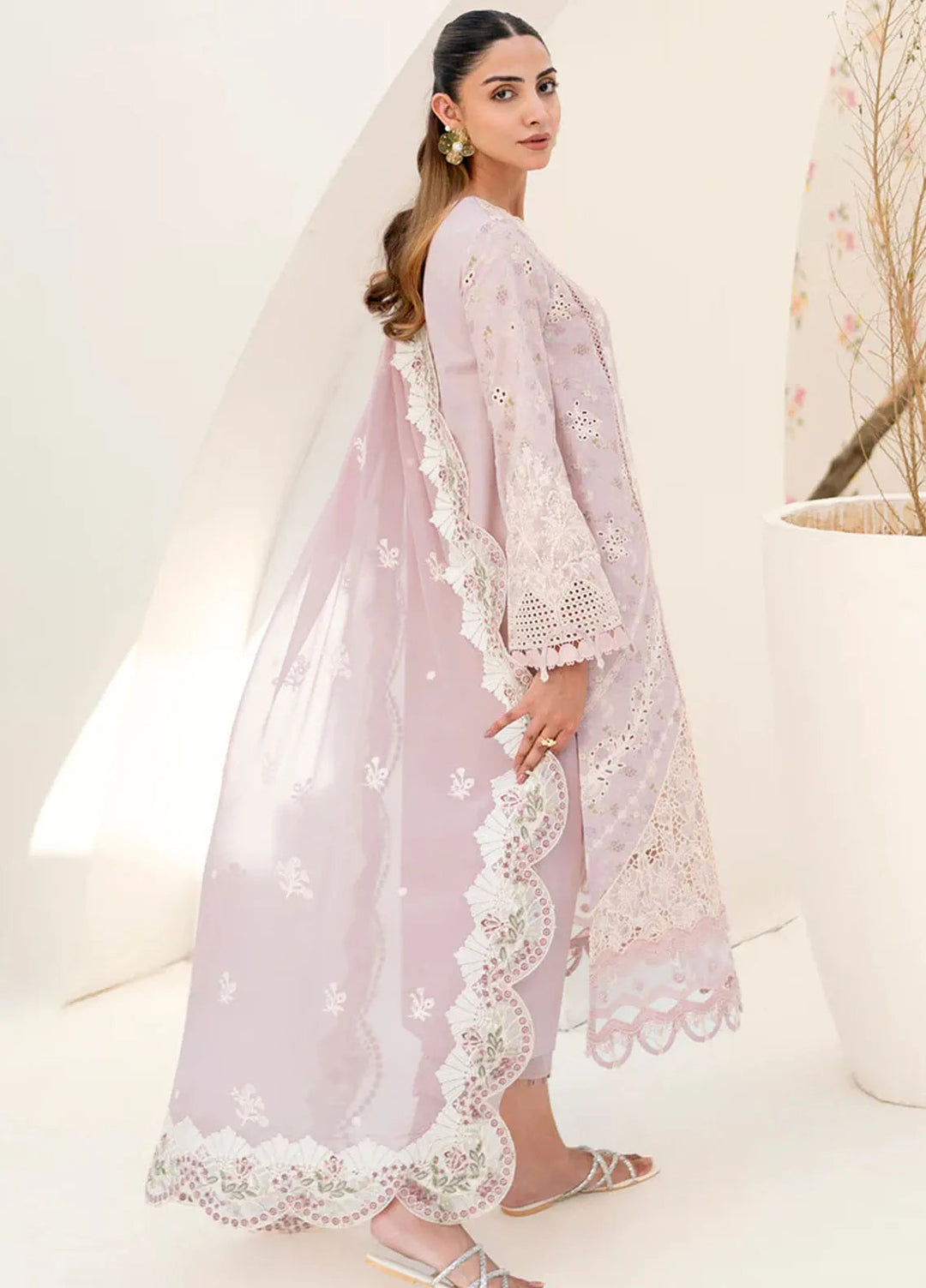 Qalamkar Pret Casual Lawn 3 Piece Suit NM-01 Irene